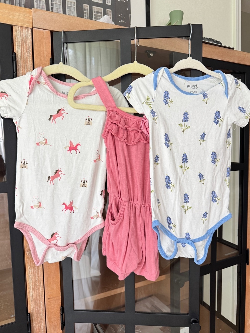 Bundle Kyte BABY onesie bamboo bodysuit short sleeve romper bluebonnet unicorns